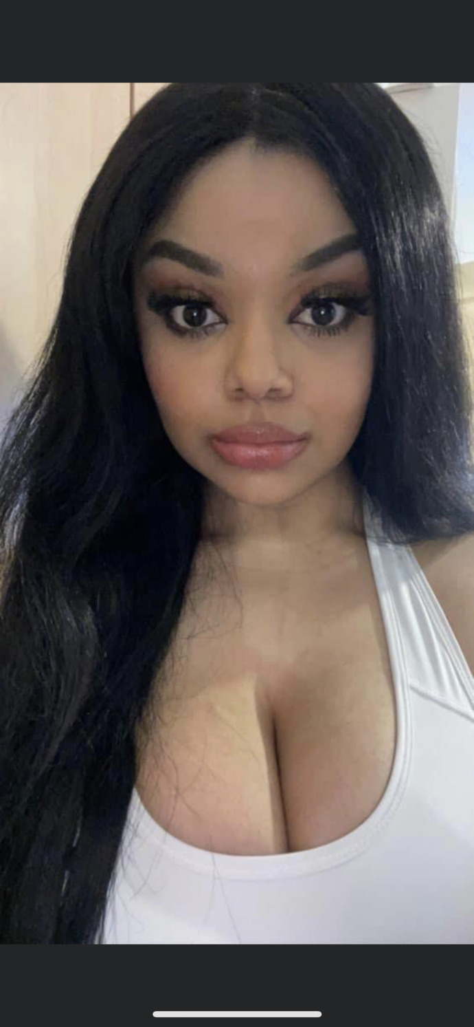 Is this considered a “thirst trap”?