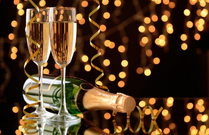 Whats everyone doing tonight?