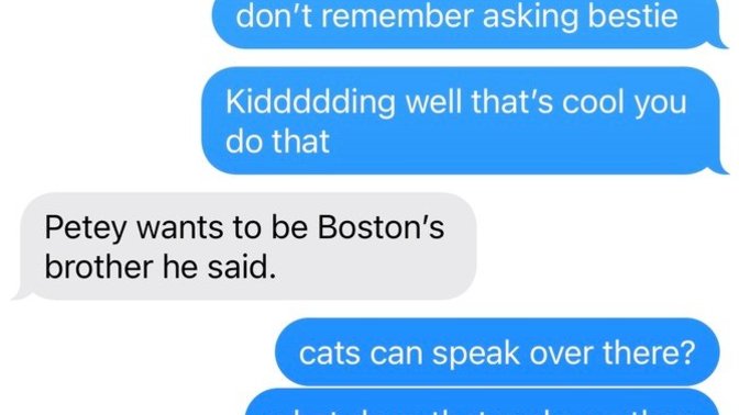 Does it seem like he isn’t interested (I’m in the blue). I tried to ask him what we are?