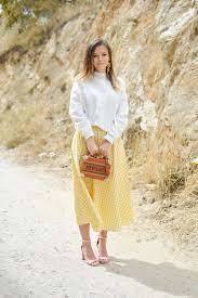 Guys do you like a girl to dress with modesty or in a provocative sexual nature?