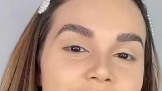 Pale face makeup?