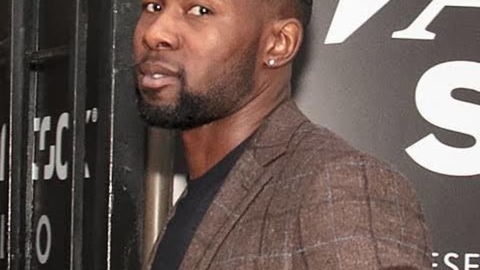 Why are WOC (Women of Colour) so attractive as compared to MOC (Men of Colour)? Why is this not the case among Europeans/White people?