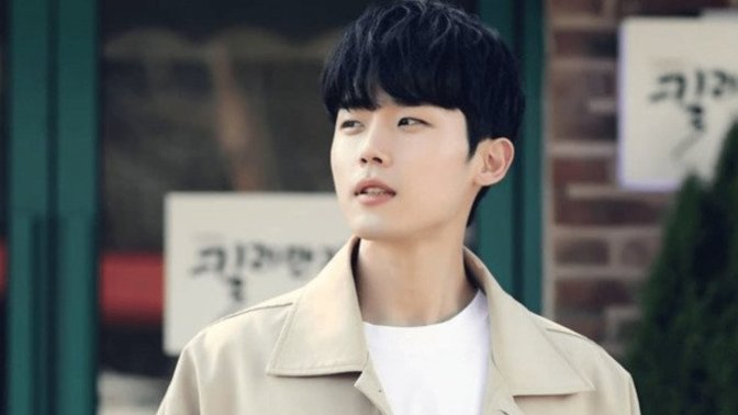 Single's Inferno: Hottest Guy?