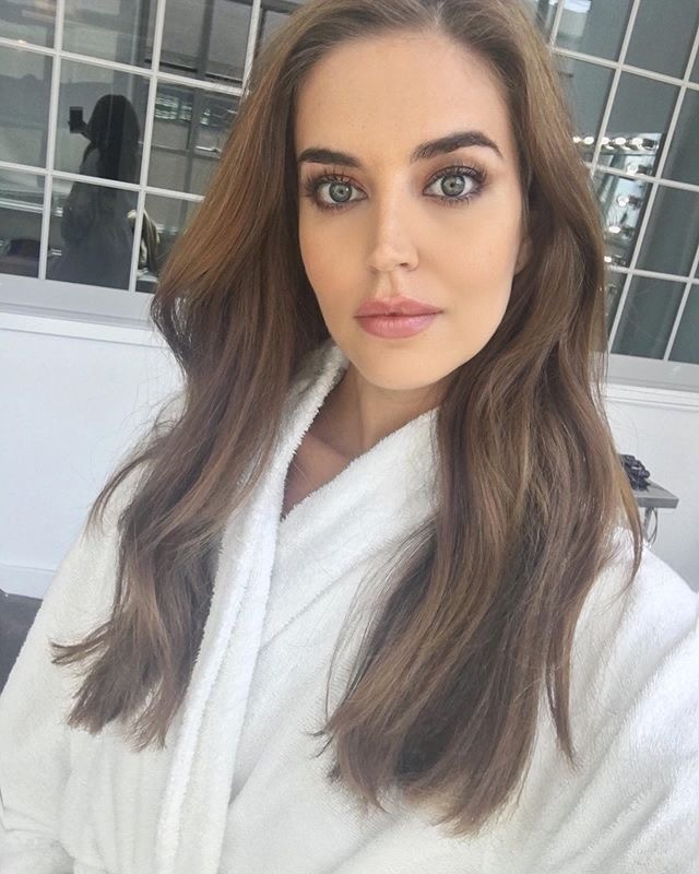 What would you rate these Victoria Secret models?