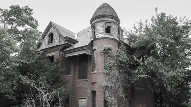 Have you ever visited/lived in a haunted house?