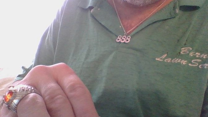 How you like my Moissanie necklace?