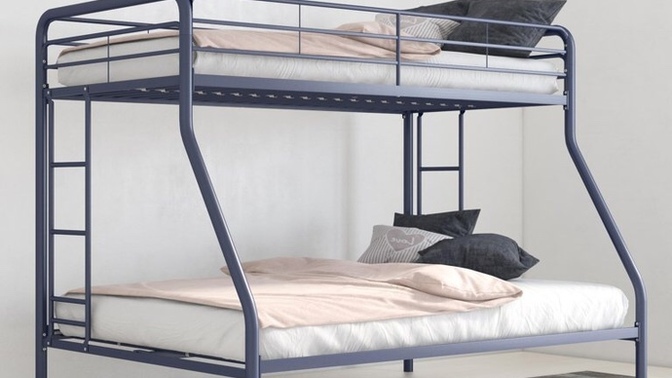 Did you share a room with a sibling? What were your thoughts?