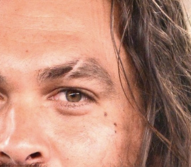Girls, Are eyebrow scars (looks like an eyebrow slit but is caused by a scar) attractive if it is like jason momoas?