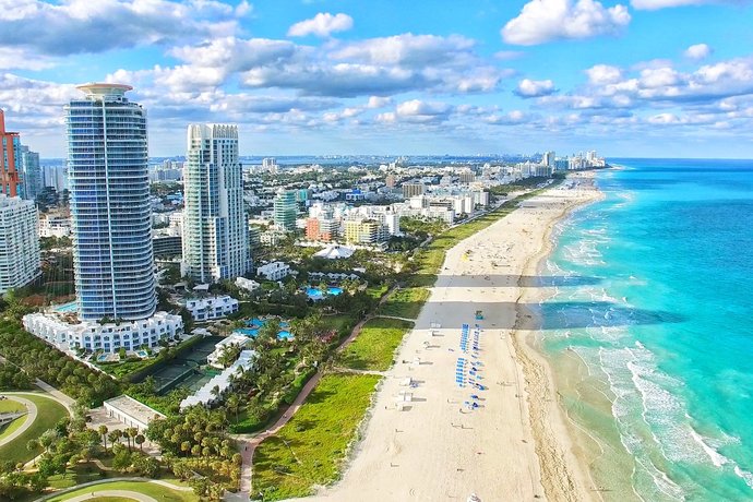 What’s/where’s the prettiest beach that you’ve been to or want to go to?