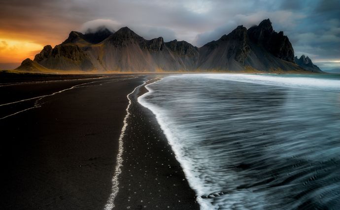 What’s/where’s the prettiest beach that you’ve been to or want to go to?