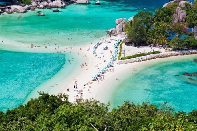 What’s/where’s the prettiest beach that you’ve been to or want to go to?