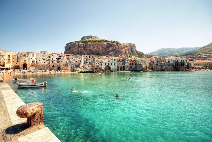What’s/where’s the prettiest beach that you’ve been to or want to go to?