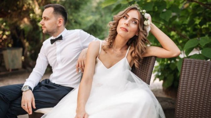 Guys, would you marry a woman who refused to take your last name?