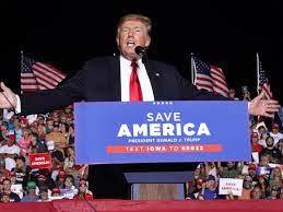 Who watched Trump in Arizona?