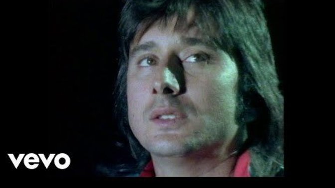 Can YOU hold a note like this popular 80s singer can like this?