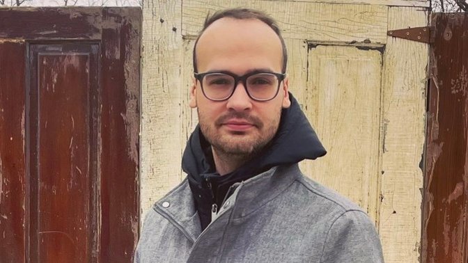 What can I do for haircuts when I have a receding hairline?
