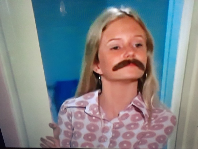 Would you date her? VOTE!