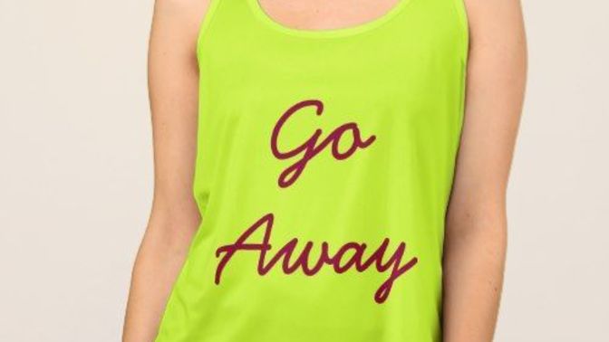 What are signs a girl wants you to leave her alone?