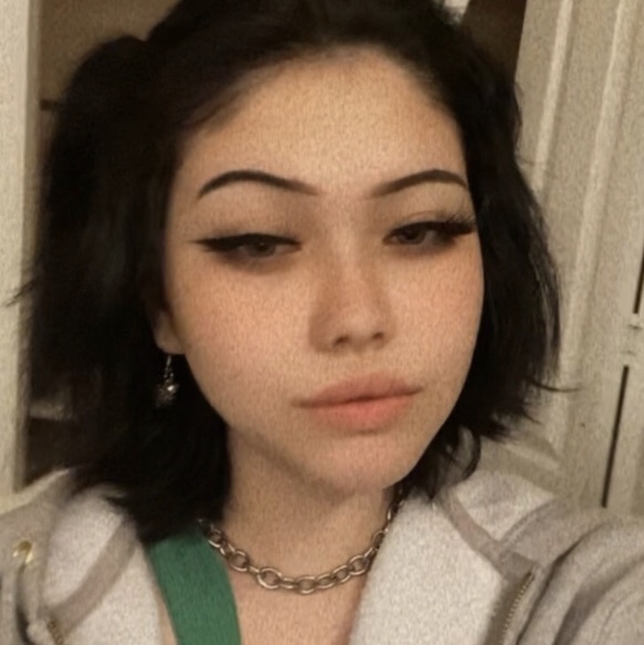 Thoughts on girls who go from cute/girly to “emo” style?