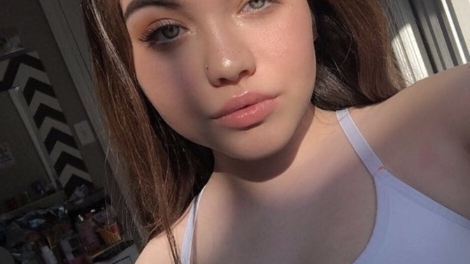 Thoughts on girls who go from cute/girly to “emo” style?