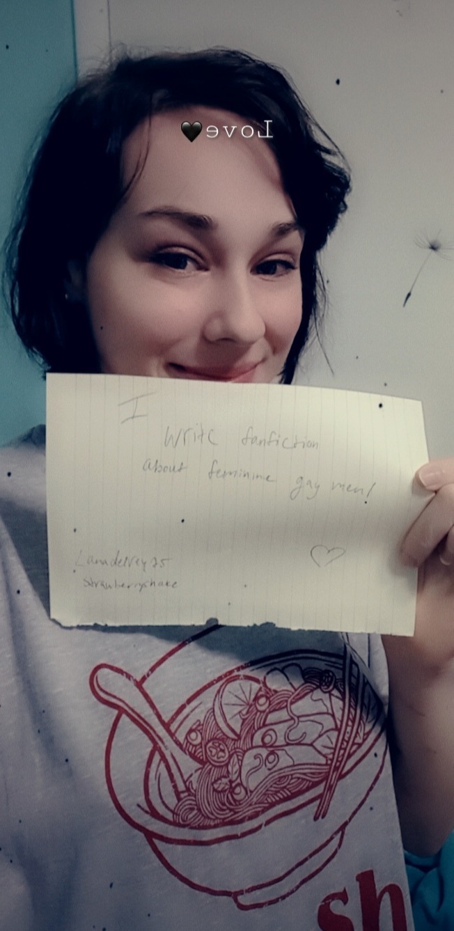 Why wont anyone believe I make posts about gay guys?