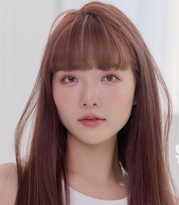 Hi, what bangs suit me?