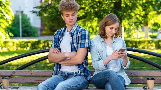 Guys, If your girlfriend followed a wedding dress instagram account, would you assume she's thinking about marrying you?