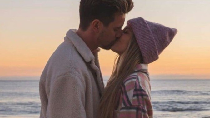 Can 14-17 year olds have a 21-year old boyfriend?