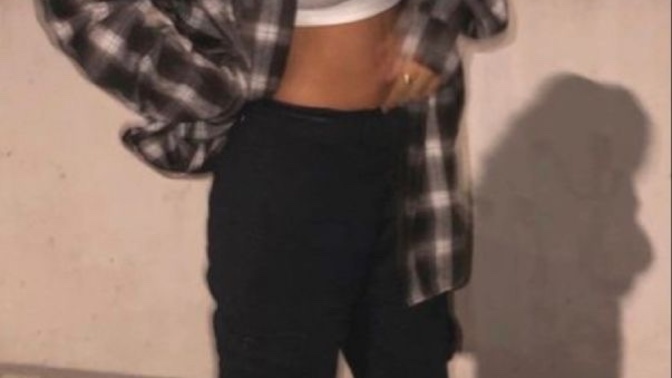 Ladies why do you love to wear your boyfriend/husband clothings, but take it personal or look at him funny or strange when he wears your clothing?