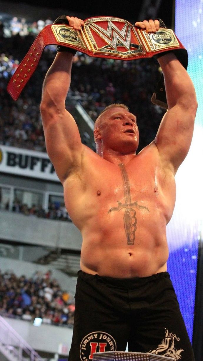 Is a physique possible with bulk muscle mass like Brock Lesnar attainable to build and maintain without any steroid?