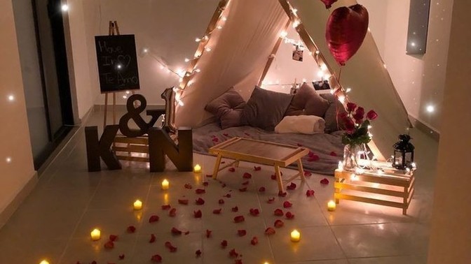 Do we have to buy a gift for our valentine on Valentine's day and celebrate Valentine's day?