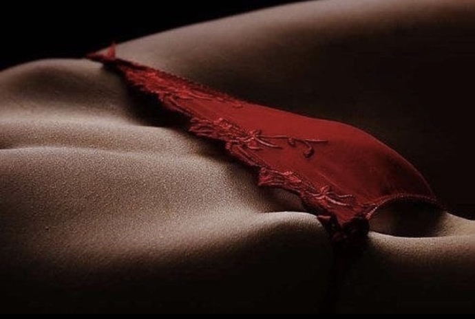 Has anyone ever heard of a Bikini Bridge?, If So how many of you girls actually have this or have seen it? What do you think, are they attractive?