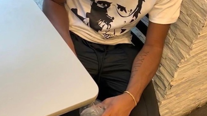 Who’s More Attractive? Tysheem Or Leon?