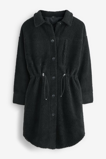 What color of this coat do you think is better for pale skin and platinum hair?