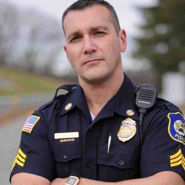 Gentlemen and Ladies, I wonder would you go out with a police officer?