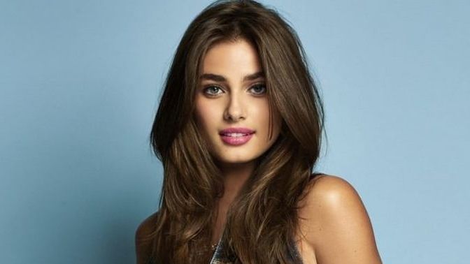 What makes a woman a perfect 10?