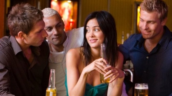 How can a girl in a relationship resist so much temptation from other men who pursue her?