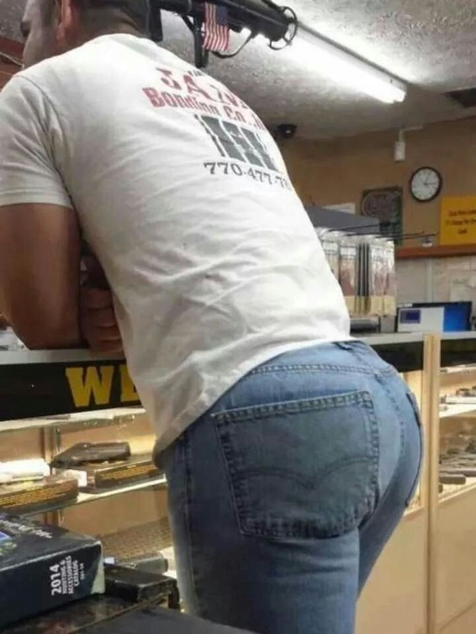 What do you think of men with big/round bums?