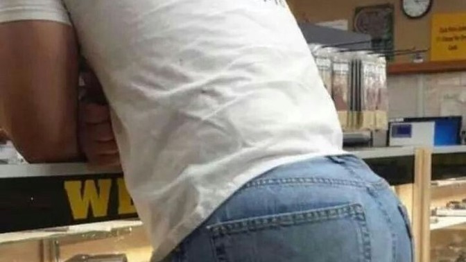 What do you think of men with big/round bums?