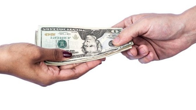 When was the last time you give money to someone?
