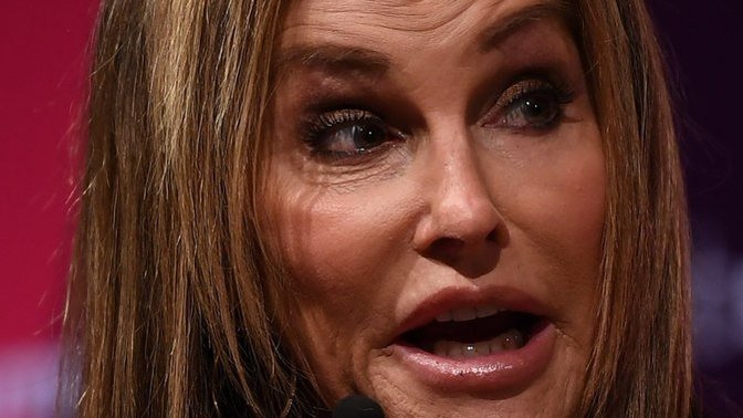 Is Caitlyn Jenner a hero for coming out as a woman and undergoing sex reassignment surgery?
