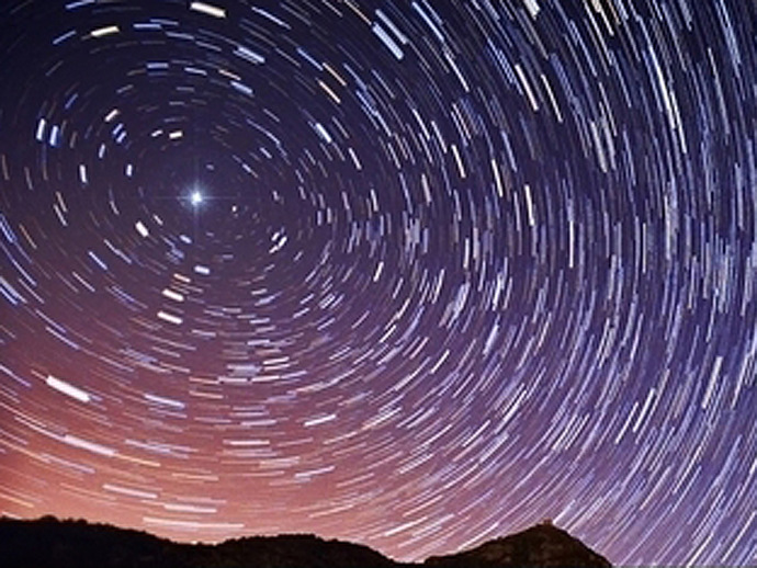 How come the north star never moves, its always in the same place in the sky?