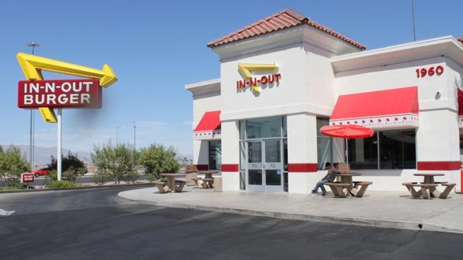 Have you ever eaten at or heard of this fast food chain: In N Out?