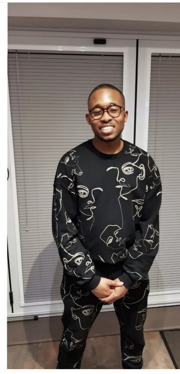 Girls, Do you think this guy is good looking/handsome?