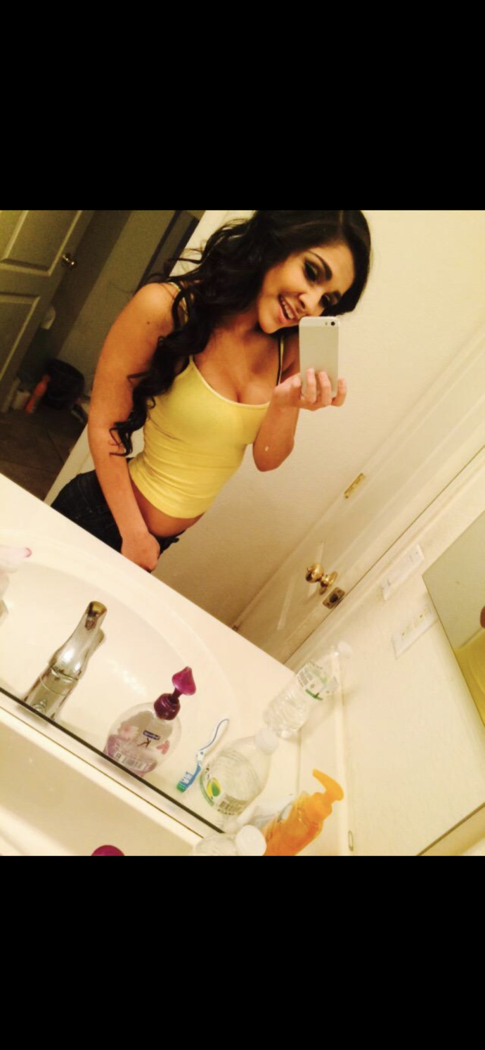 Should I be intimidated that this is my boyfriends ex, would you be intimidated?