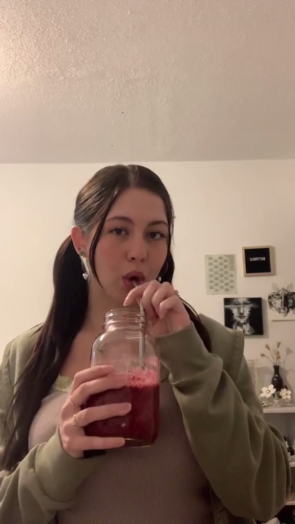 Homemade strawberry, raspberry, banana, honey and other stuff smoothie lol