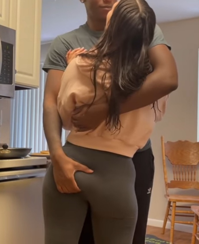 How many girls want this from their boyfriend (PICTURES)?