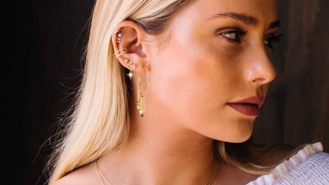 Do you think helix piercings are trashy?