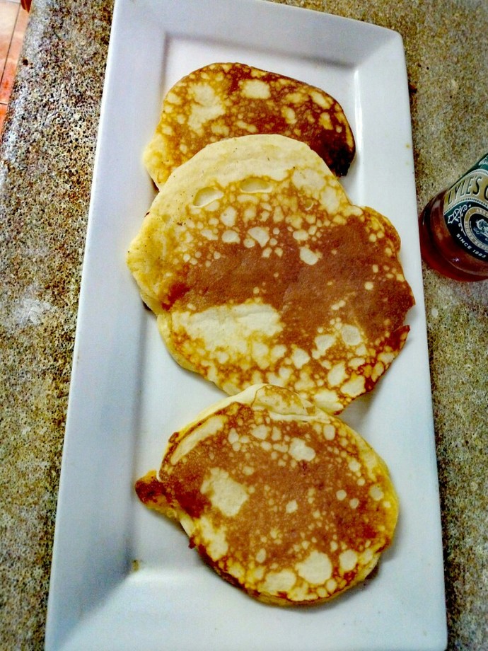Does it annoy you that pancakes cool faster than you can eat them?