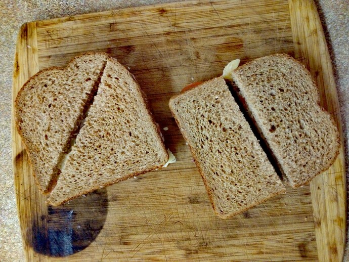 Which direction should a sandwich be cut?